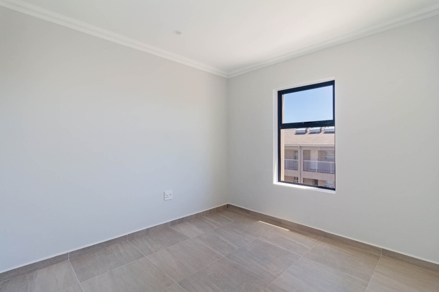 1 Bedroom Property for Sale in Table View Western Cape
